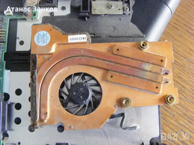 Останки от IBM ThinkPad T42 2374, снимка 14 - Части за лаптопи - 38756656