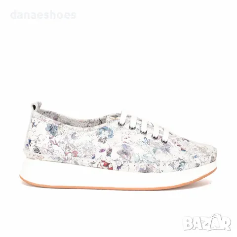 Дамски обувки от естествена кожа в бяло с принт на цветя , снимка 2 - Дамски ежедневни обувки - 50030064