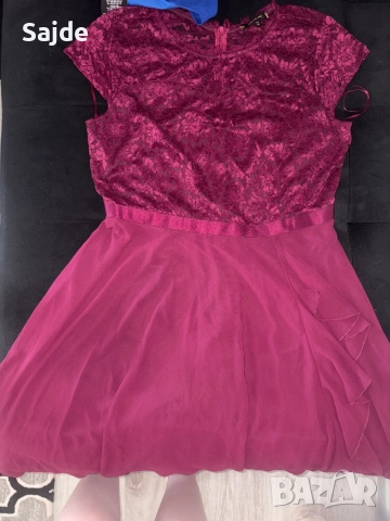 Рокля в бордо