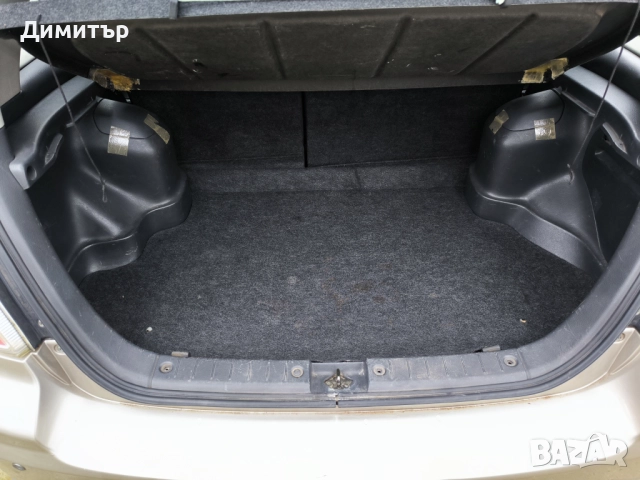 Suzuki Liana / Сузуки лиана, снимка 9 - Автомобили и джипове - 52680177