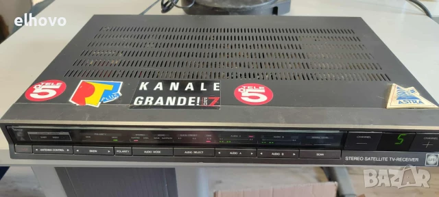 Stereo satellite tv receiver WISI OR 210, снимка 2 - Приемници и антени - 51049076