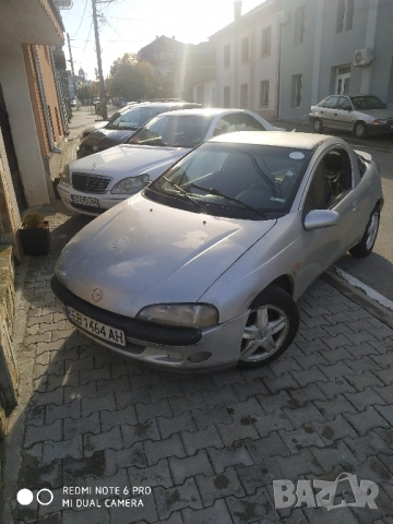 Опел Тигра 1.4 1999г, снимка 4 - Автомобили и джипове - 52172101