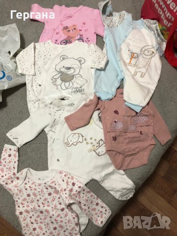 Бебешки дрехи и аксесоари, снимка 8 - Бодита за бебе - 43135519