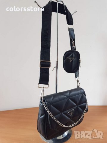 Черна чанта Prada , снимка 3 - Чанти - 30848131