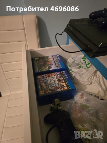 Плейстеишън 4 ултра,гравиран лимитирана серия!!!, снимка 3 - PlayStation конзоли - 52939565