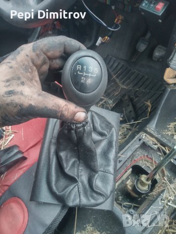Топка скоростен лост за Seat Ibiza II Hatchback (03.1993 - 05.2002) сеат Ибиза 2, снимка 3 - Аксесоари и консумативи - 39965042