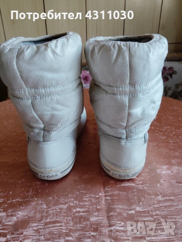 Оригинални гумени ботуши Crocs 37, снимка 4 - Бебешки боти и ботуши - 53377517