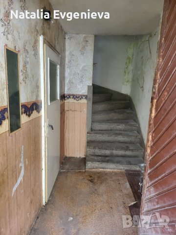 Двуетажна къща, с Драгичево , снимка 9 - Къщи - 43882025