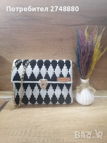 Ръчни изработени дамски чанти 