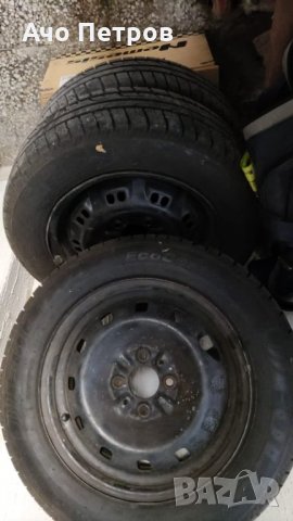 Гуми с железни джанти летни + подарък 4 таза оригинални 