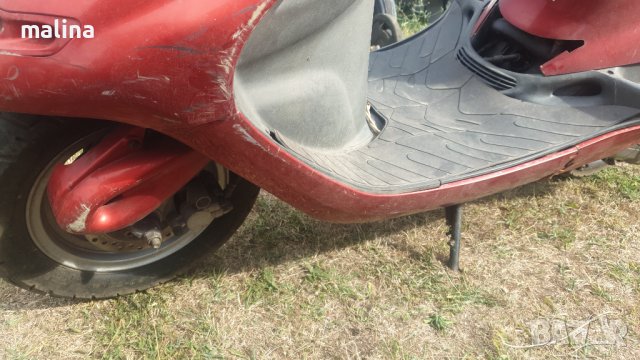Скутер 50кубика Кимко , снимка 2 - Мотоциклети и мототехника - 39558668