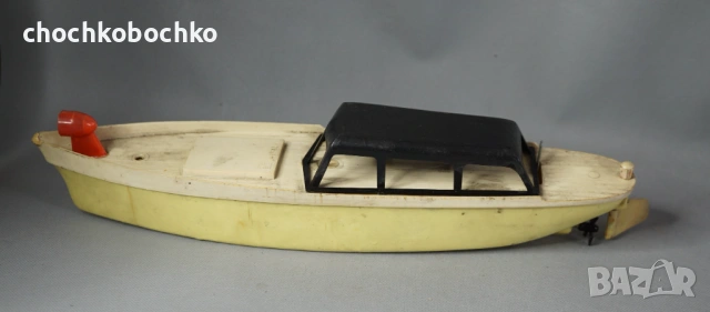 Стара Руска Пластмасова играчка модел лодка кораб 37 см, снимка 2 - Колекции - 53186414