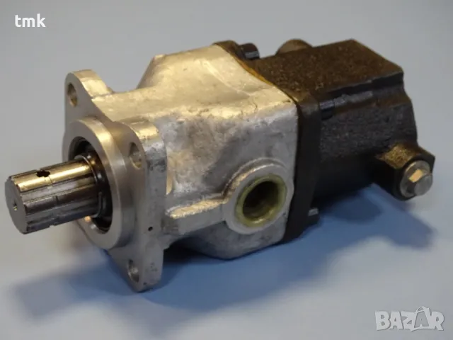 Хидравлична помпа 6-бутална аксиална UMP81.65704.6013 PM-00 265/1X, снимка 6 - Резервни части за машини - 47861348