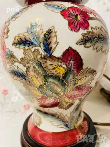 порцеланова настолна лампа, снимка 2 - Настолни лампи - 49122431