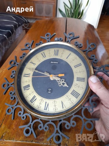 Стенен часовник Янтар,Jantar #5, снимка 2 - Антикварни и старинни предмети - 43300703