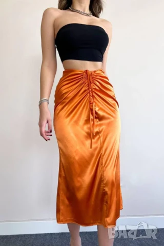 Сатенена пола , снимка 3 - Поли - 50452660