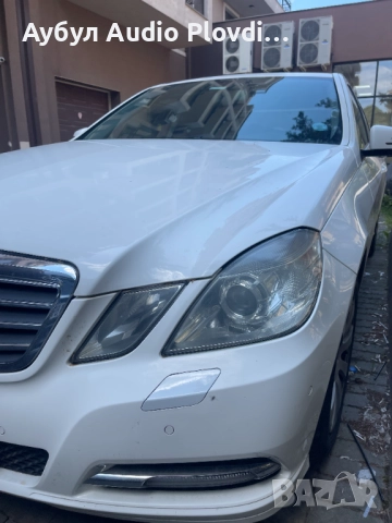 MERCEDES E-200 BENZIN, снимка 9 - Автомобили и джипове - 52669100