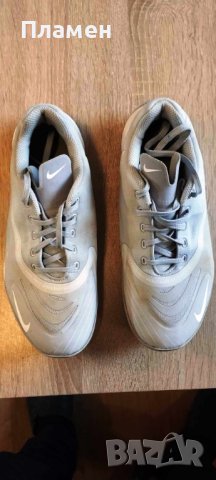 Оригинални Маратонки NIKE, снимка 1 - Маратонки - 44048617