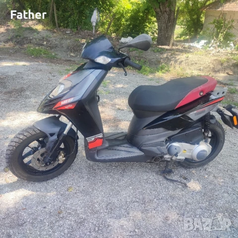 Aprilia SR 125 Motard, снимка 4 - Мотоциклети и мототехника - 50515263