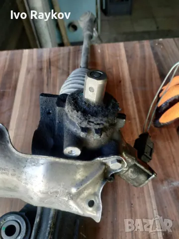 Електрическа рейка за VW Touareg , 7L6 422 055 BF LZEHU., снимка 3 - Части - 47509515