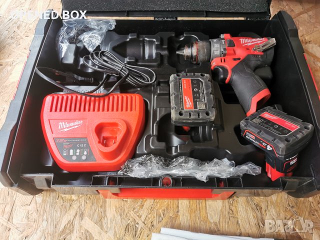 Акумулаторен ударен винтоверт Milwaukee M12FPD-402X, 12 V, 44 Nm, куфар, 2 батерии и зарядно, снимка 2 - Други инструменти - 43020329