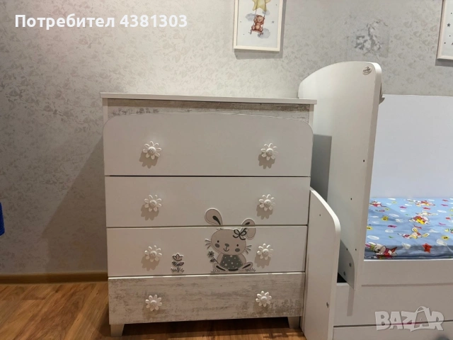 Деткса кошара със скрин, снимка 3 - Спални и легла - 53431261