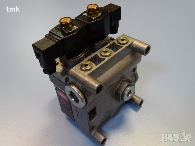 Пневматичен разпределител за преси HERION XSZ 20 press safety valve 24VDC 2/8Bar, снимка 4 - Резервни части за машини - 43986472