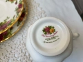 ROYAL ALBERT красив троен сет за чай или дълго кафе от костен порцелан от Англия, снимка 11