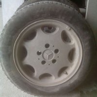 Алуминиеви джанти с гуми за Мерцедес, снимка 1 - Гуми и джанти - 37270124
