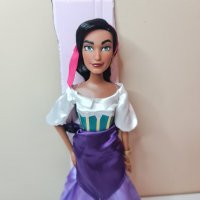 Оригинална кукла Есмералда - Парижката Света Богородица - Дисни Стор Disney store, снимка 8 - Кукли - 39142452
