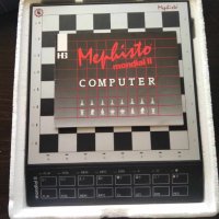Шах компютър Mephisto Mondial II, снимка 2 - Други игри и конзоли - 43060914