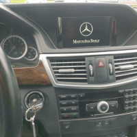 Mercedes-Benz E250, снимка 5 - Автомобили и джипове - 36528051