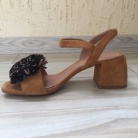 ZARA - Велурени дамски обувки, снимка 3 - Дамски обувки на ток - 32894813