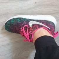 Nike дамски маратонки 38 н., снимка 3 - Маратонки - 32940021