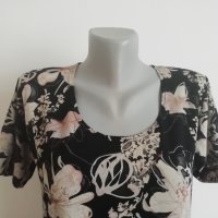 Дамска блузка, снимка 2 - Корсети, бюстиета, топове - 9173765