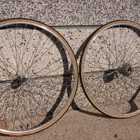Michelin тубуларни ретро, снимка 1 - Части за велосипеди - 38260393