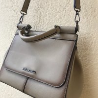Нова дамска чанта , снимка 10 - Чанти - 35271723