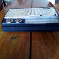 Старо Радио,Радиоприемник Гиала, снимка 5 - Антикварни и старинни предмети - 27750782