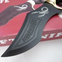 Колекционерски нож с форма и дизайн на Скорпион+стойка, снимка 2 - Колекции - 40739818