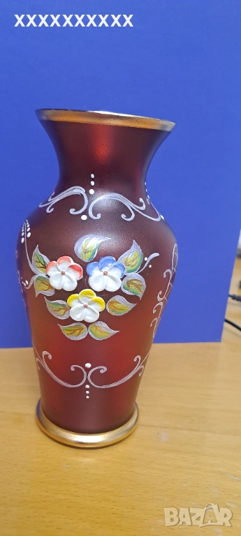 Ваза от матирано калиево стъкло, снимка 1