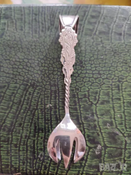 старинна антикварна посребрена щипка за лед или захар внос западна Европа Холандия маркирана, снимка 1