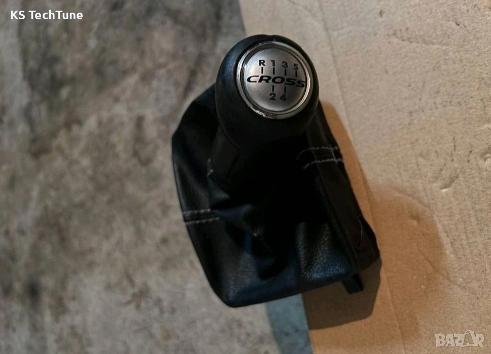 Скоростен лост маншон VW Polo/Cross 9N/9N3 2001-2010, снимка 1