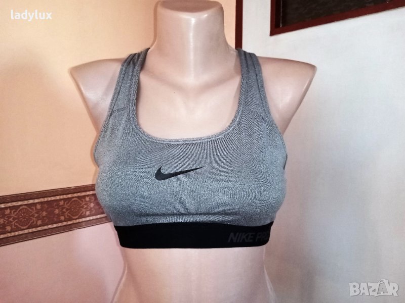 NIKE PRO, Оригинален Спортен Топ, Размер S. Код 2141, снимка 1
