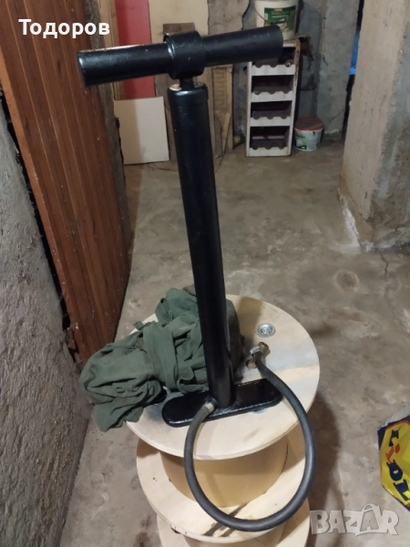 Манометър и помпа за гуми , снимка 1