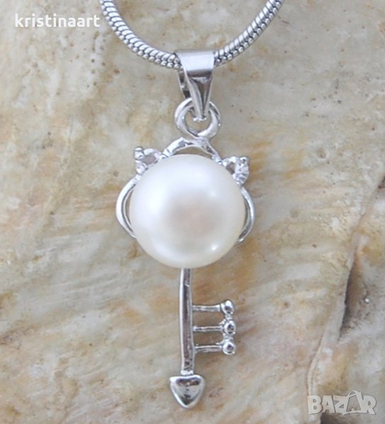 Колие  с бяла естествена перла *Ключ*, снимка 1