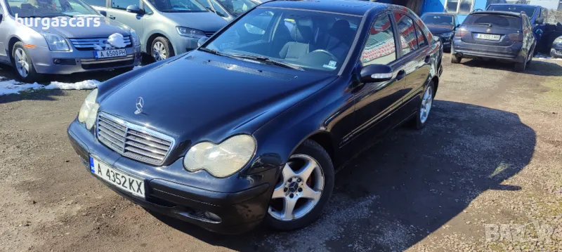 Mercedes C220 2.2CDI - 143к.с. Автоматик 2002г 259,000км Лизинг Бартер 5250лв, снимка 1