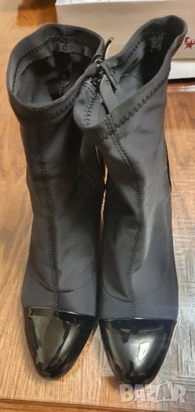 Продавам боти тип чорап номер 39, снимка 1