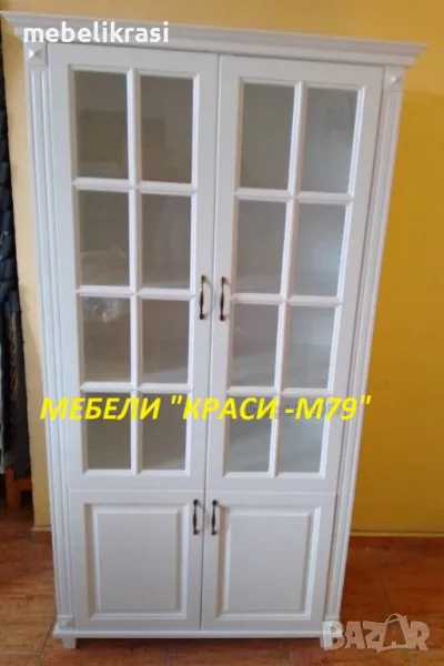 Витрина с прозрачно стъкло в Бяло. Налична!, снимка 1