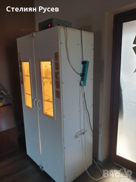 инкубатор само за 60 щтраусови яйца - цена 900лв -за 60 броя намира се в Силистра щтраус / яйца 0899, снимка 1