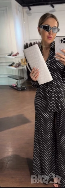 очила с черен обикновен калъф и ув защита chanel , снимка 1